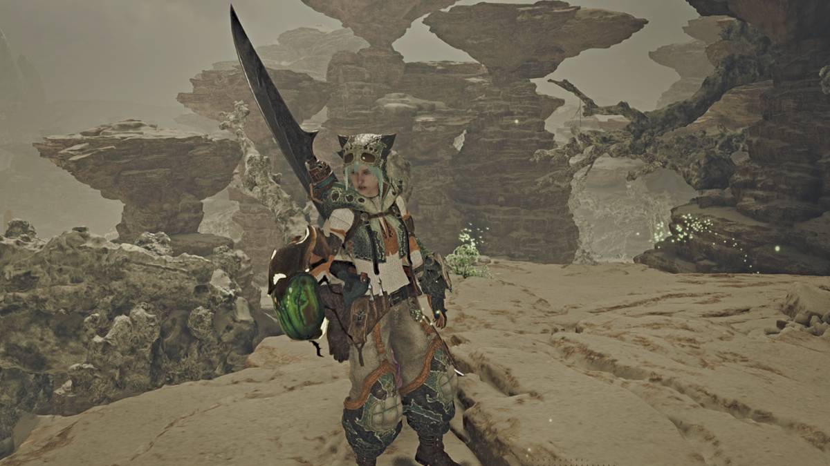 Hunter executing aerial attacks with melee weapon